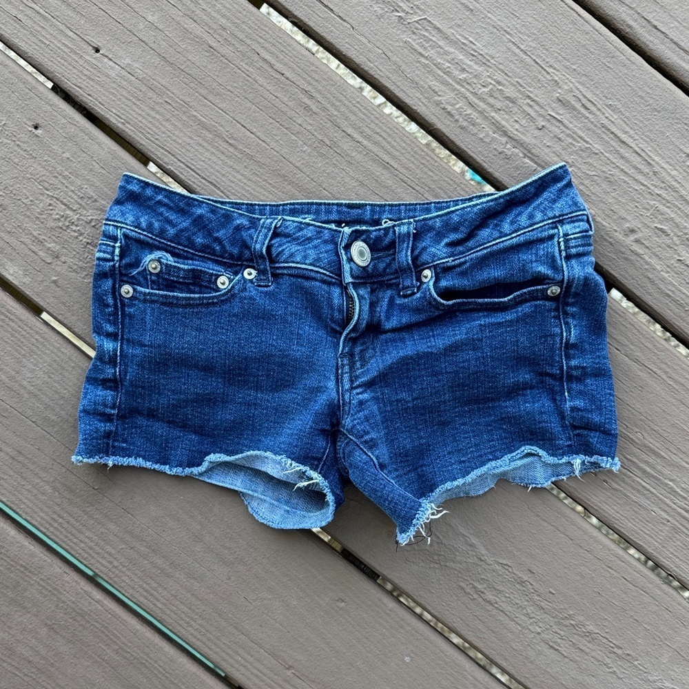 American Eagle Blue Denim Cutoff Stretch Women’s Shorts size 2